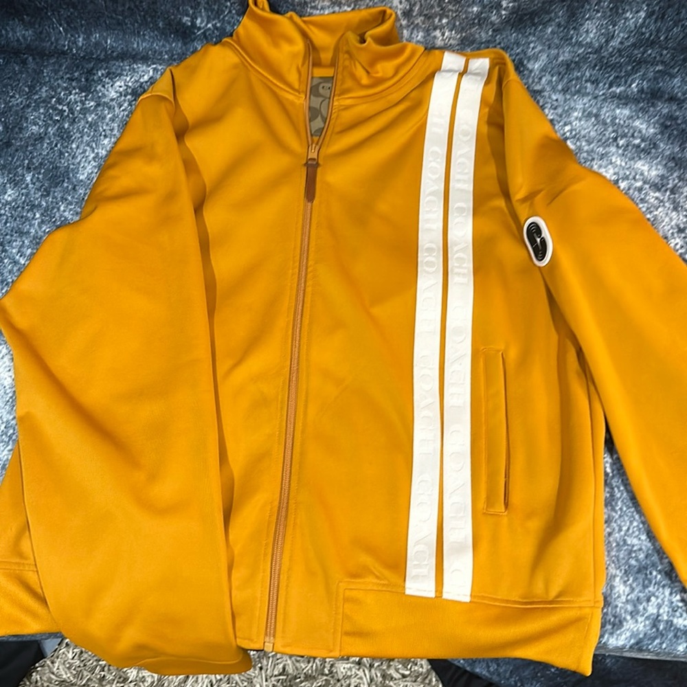 AUTHENIC GOLD COACH BRAND TRACK JACKET (size XL)